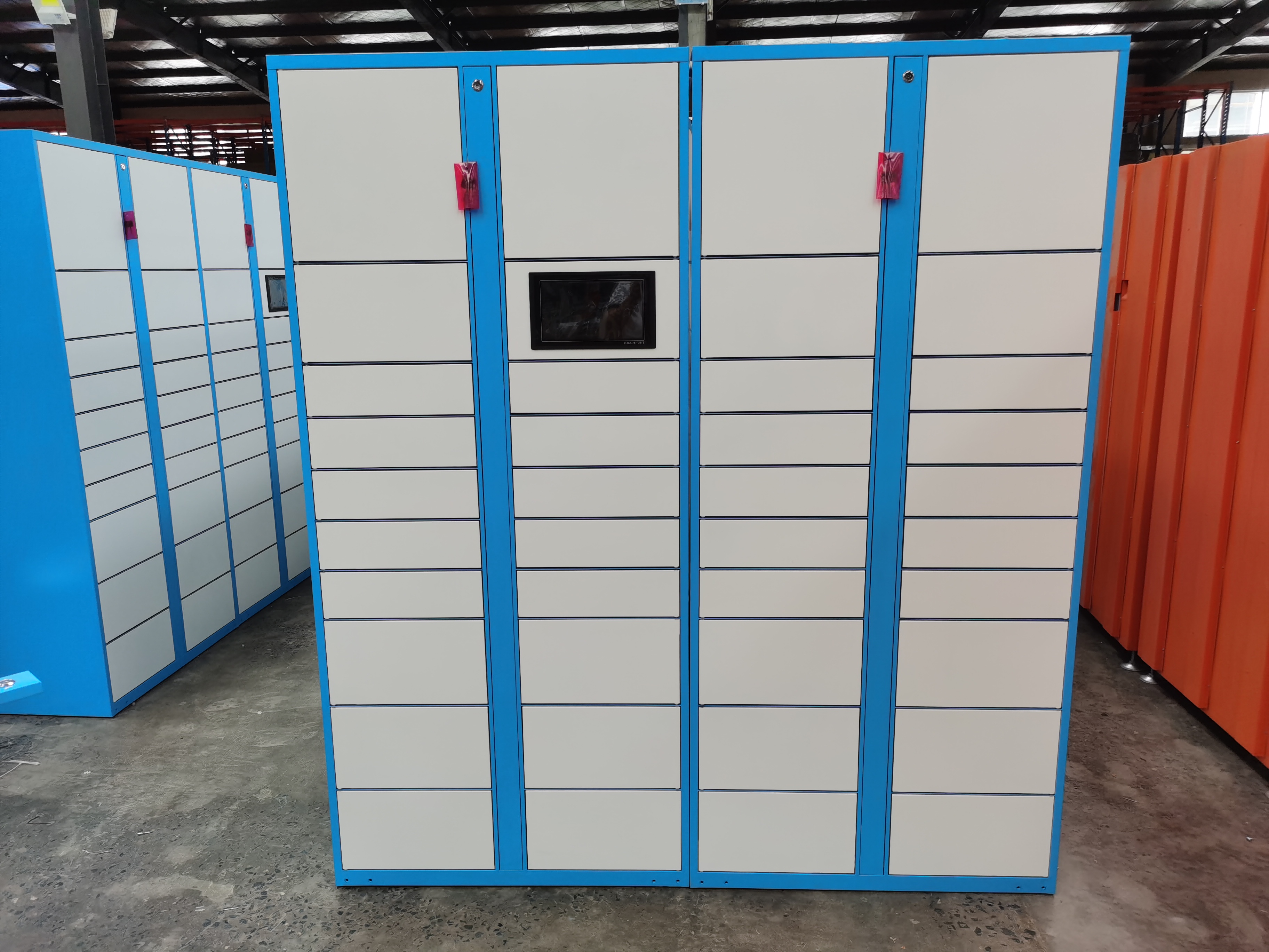 智能快遞柜的解決方案？